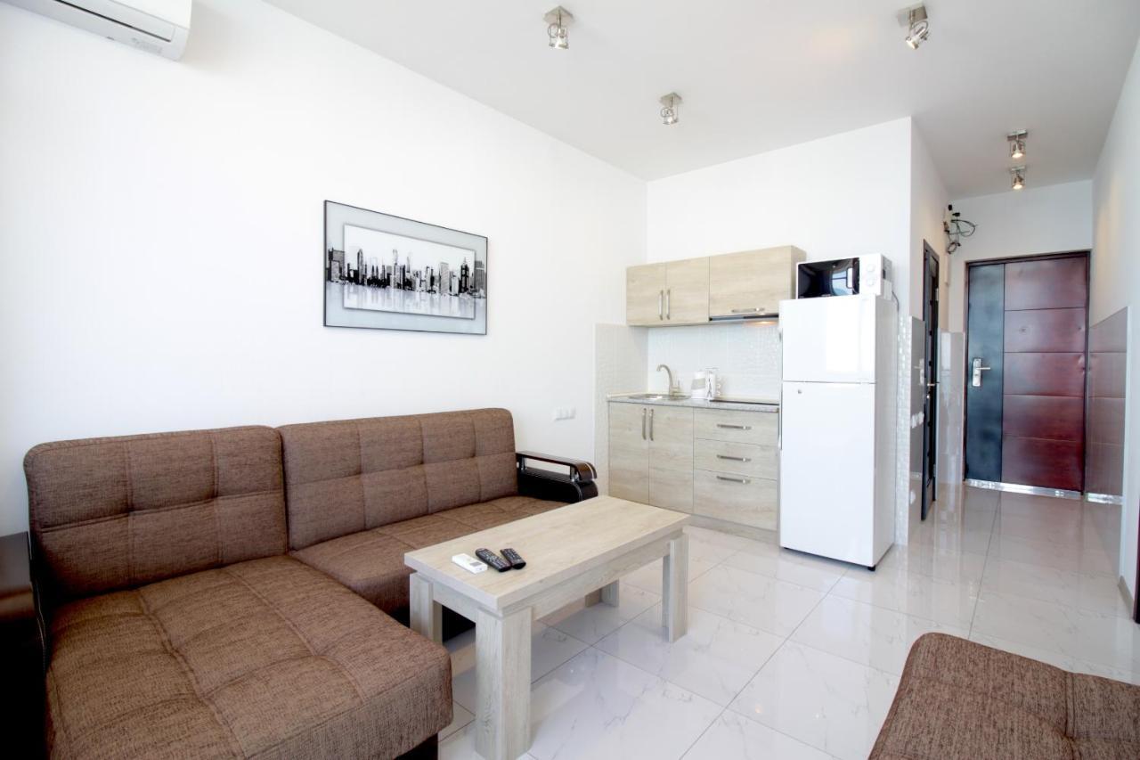 Apartments Inasaredze Batumi Esterno foto